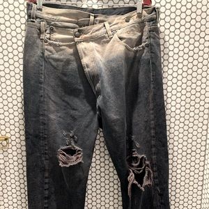 R13 crossover button distressed jeans, 2021